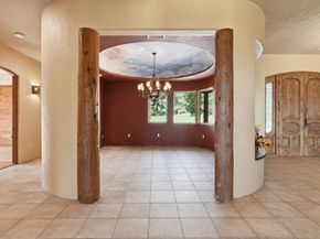 5 Osgood Rd, Charlton MA 01507