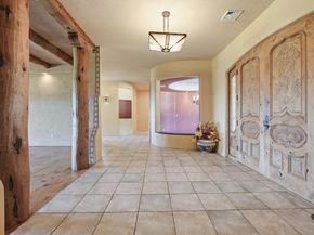 5 Osgood Rd, Charlton MA 01507