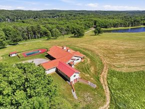 5 Osgood Rd, Charlton MA 01507