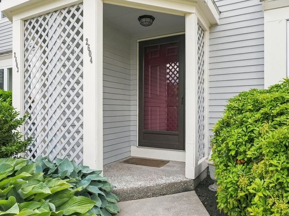 2604 Lewis O Gray Dr 2604, Saugus MA 01906