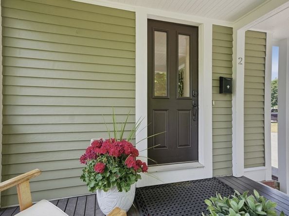 19 Eliot St 2, Natick MA 01760