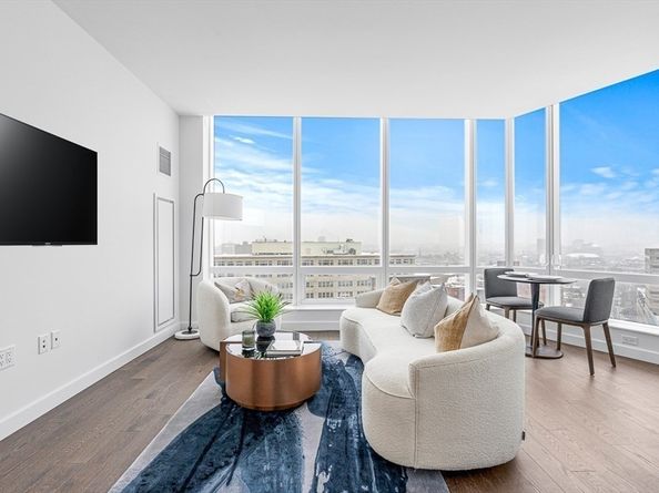 430 Stuart 1608, Boston MA 02116