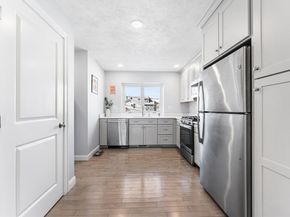 18 1/2 Dalton Ct 18 1/2, Peabody MA 01960