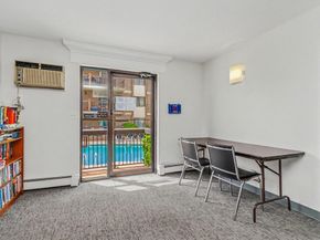 10 William St 37, Watertown MA 02472