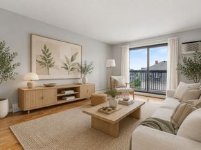10 William St 37, Watertown MA 02472