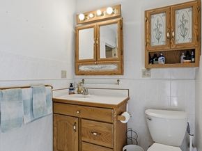 211 Village St, Medway MA 02053