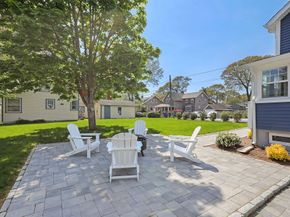 47 Nanumett St, Wareham MA 02532