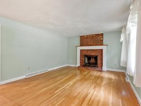 83 Providence Rd, Westford MA 01886