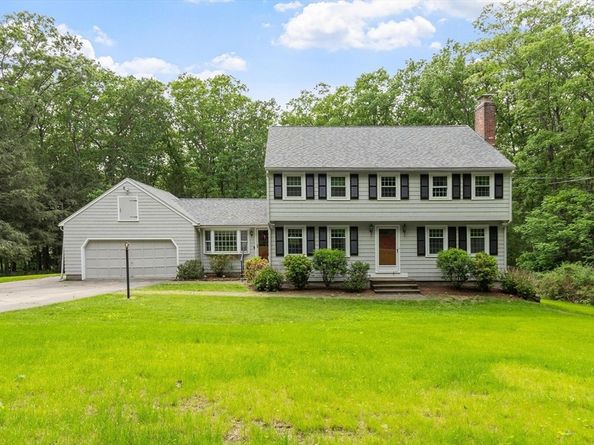 83 Providence Rd, Westford MA 01886