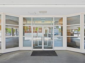 30 Chelsea St 814, Everett MA 02149