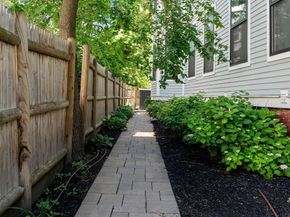 12 Arnold Circle 3, Cambridge MA 02139