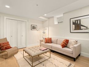 12 Arnold Circle 3, Cambridge MA 02139