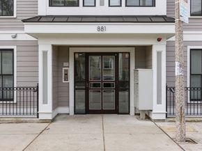 881 E 2nd St 10, Boston MA 02127