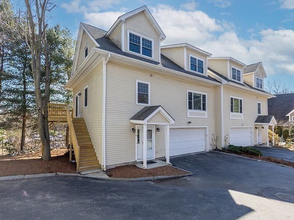 81 Beecher Pl 81, Newton MA 02459