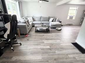 28 Armory Ln, Southbridge MA 01550