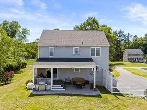 67 Franklin St, Halifax MA 02338