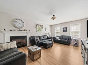 67 Franklin St, Halifax MA 02338