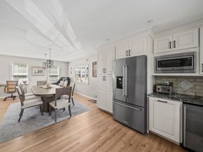 67 Franklin St, Halifax MA 02338
