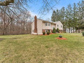 3 Harvard St, Peabody MA 01960