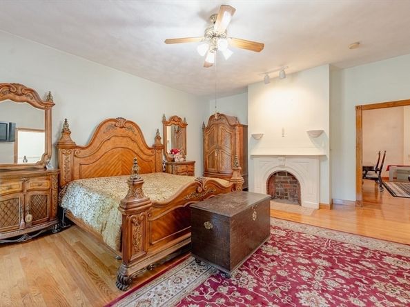 33 Water St, Medford MA 02155