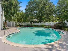 13 Mills Point 13, Middleton MA 01949