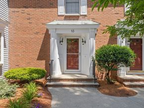 13 Mills Point 13, Middleton MA 01949