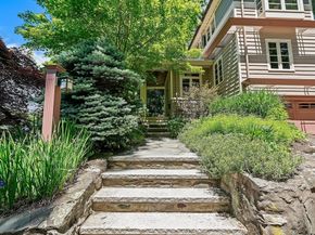 42 Temple Road, Wellesley MA 02482