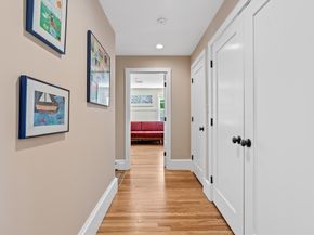 42 Temple Road, Wellesley MA 02482
