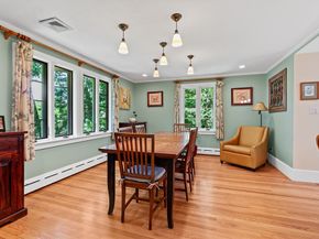 42 Temple Road, Wellesley MA 02482