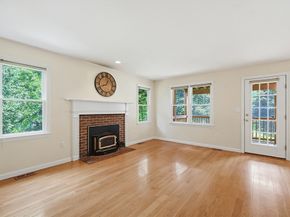 6 Oakwood Ct., Framingham MA 01701