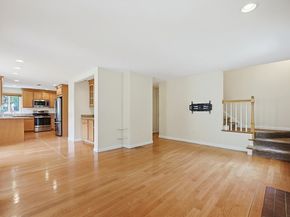 6 Oakwood Ct., Framingham MA 01701