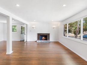 4 June Ln, Newton MA 02458