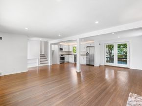 4 June Ln, Newton MA 02458
