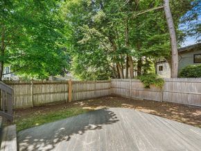 4 June Ln, Newton MA 02458