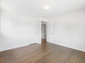 4 June Ln, Newton MA 02458