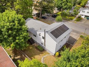 4 June Ln, Newton MA 02458