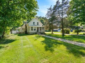 94 W Plain St, Wayland MA 01778