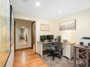 6 Temple Street 3, Newburyport MA 01950