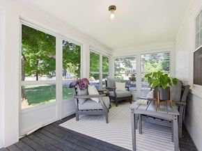 51 Grove St, Reading MA 01867