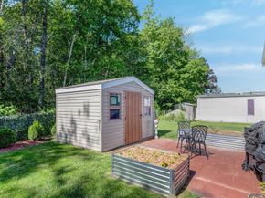 21 Jason Way, West Bridgewater MA 02379