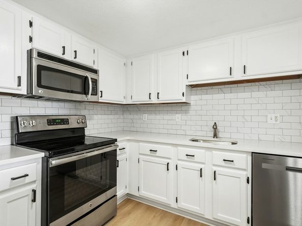 585 Revere Beach Pkwy 509, Revere MA 02151