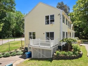 53 Farm St, Blackstone MA 01504