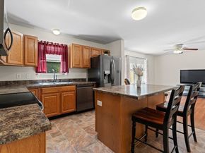 53 Farm St, Blackstone MA 01504