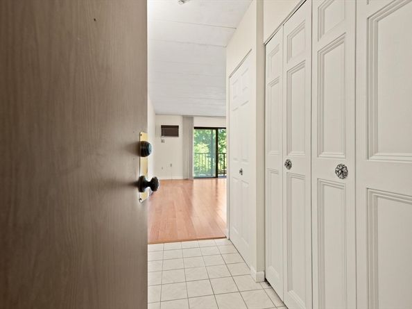 235 Winthrop St 2205, Medford MA 02155