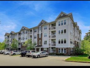 62 Abigail Way 4007, Reading MA 01867
