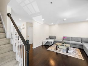 100 Nutting Rd C1, Westford MA 01886