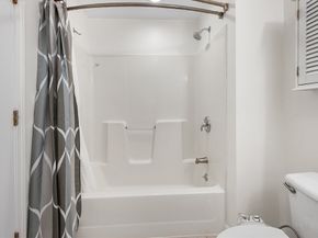 100 Nutting Rd C1, Westford MA 01886