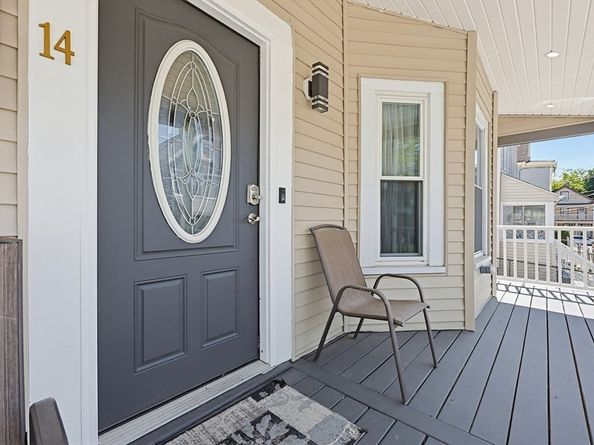 14 Oakhurst St, Boston MA 02124