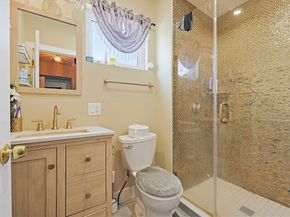 14 Oakhurst St, Boston MA 02124