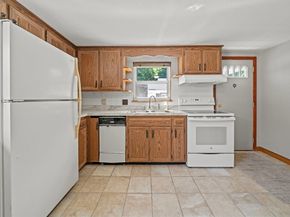 38 Fays Ave, Lynn MA 01904